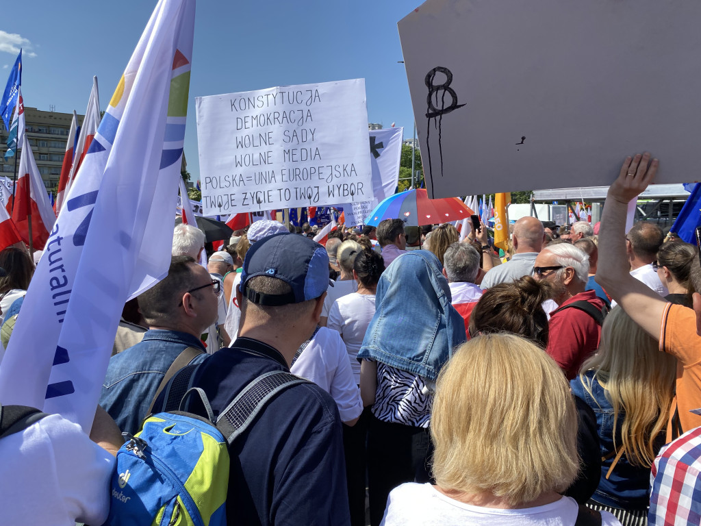 Mieszkańcy powiatu chrzanowskiego na Marszu Wolności w Warszawie