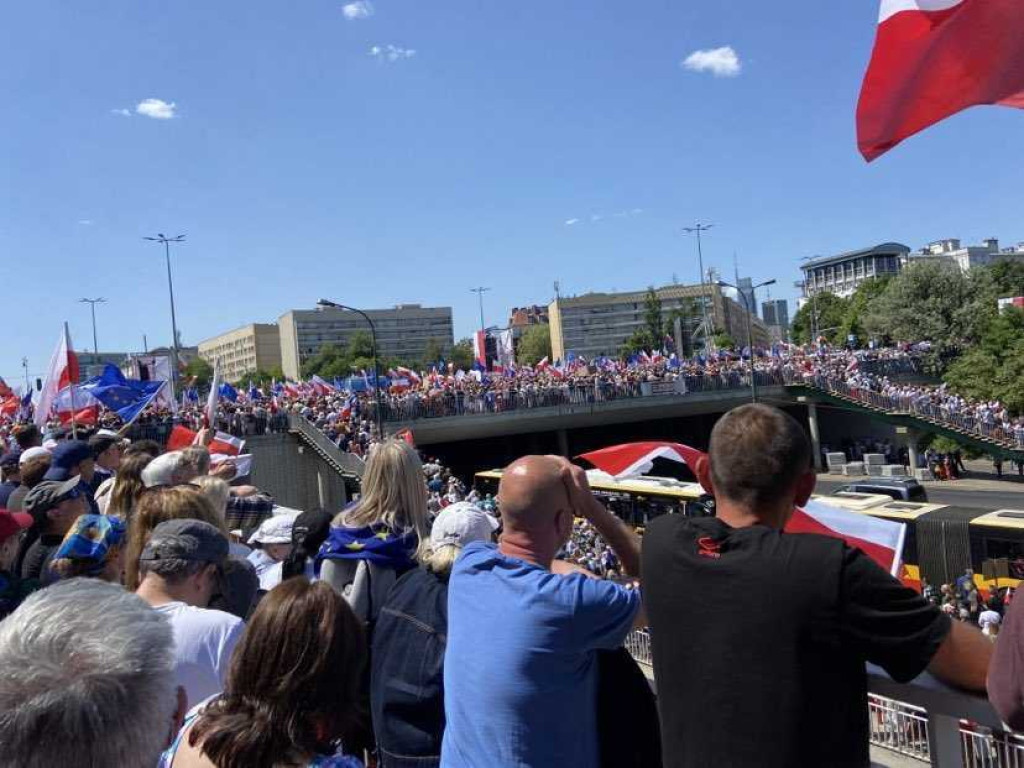 Mieszkańcy powiatu chrzanowskiego na Marszu Wolności w Warszawie