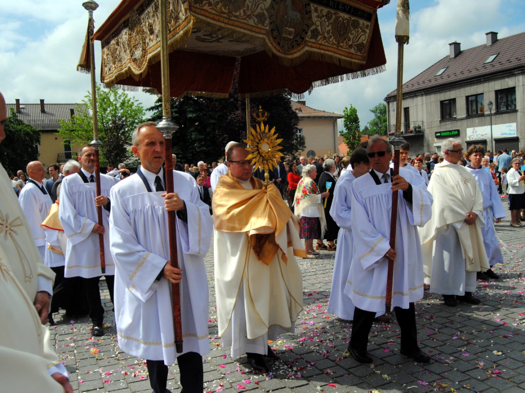 Procesja Bożego Ciała przeszła przez Krzeszowice - 8 czerwca 2023 r.