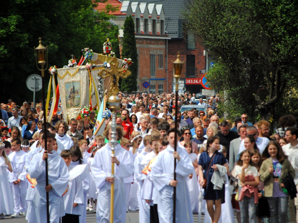 Procesja Bożego Ciała przeszła przez Krzeszowice - 8 czerwca 2023 r.