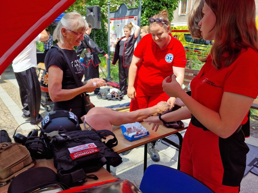 Niedziela dla Zdrowia na rynku w Krzeszowicach