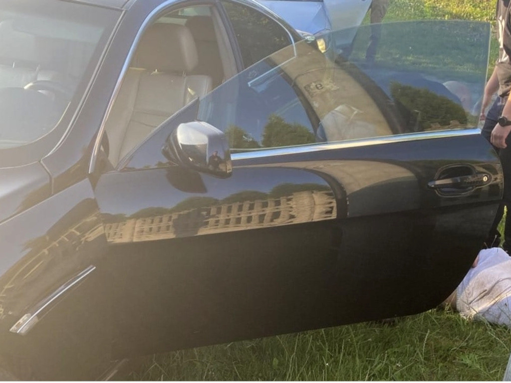 Zatrzymanie przez policję czterech mieszkańców powiatu chrzanowskiego podejrzanych o hurtowy handel narkotykami