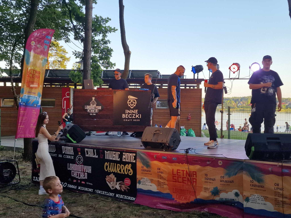 Letnia scena muzyczna nad Chechłem 08.07.2023