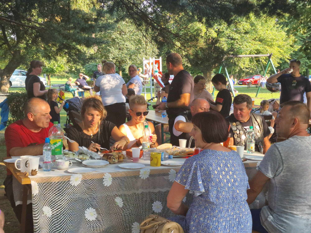 Potańcówka na osiedlu Górka w Trzebini - 19.08.23r.