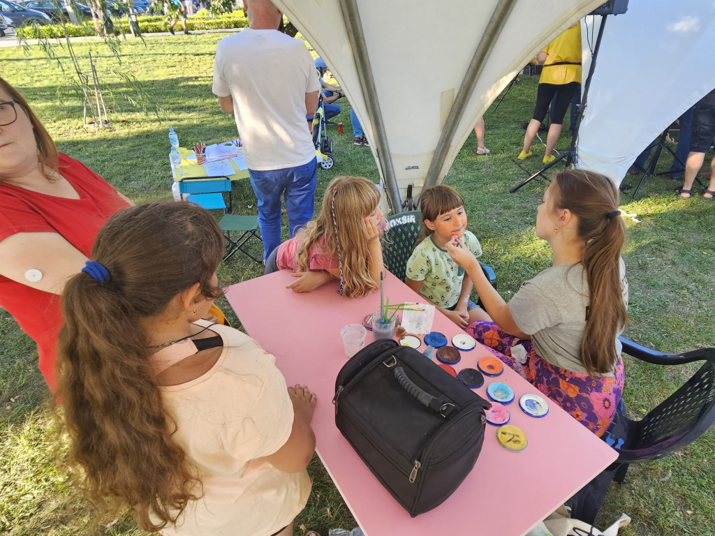 Szymon Hołownia na pikniku wyborczym w Chrzanowie
