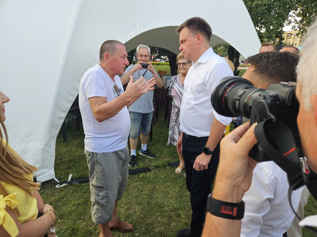 Szymon Hołownia na pikniku wyborczym w Chrzanowie