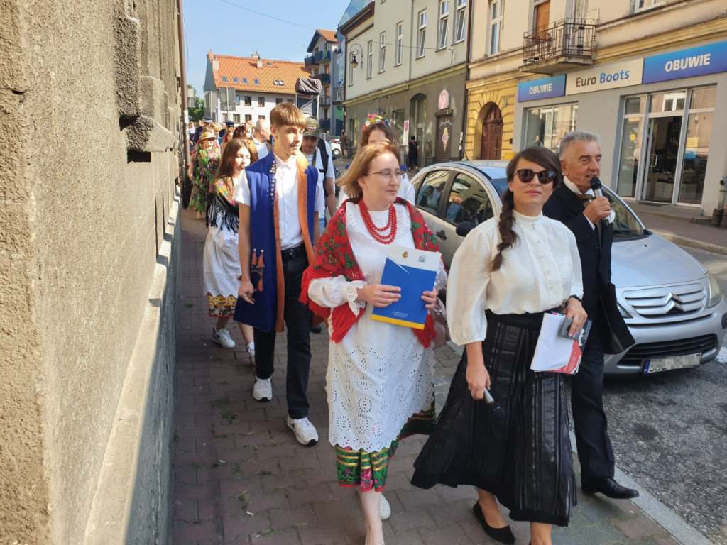 Narodowe czytanie "Nad Niemnem" w Chrzanowie 9.09.2023