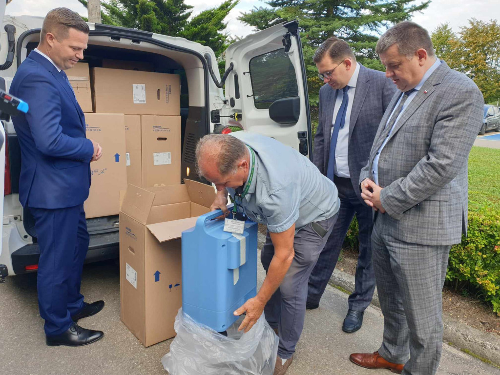 Nowy sprzęt do tlenoterapii trafił do chrzanowskiego szpitala 15.09.2023