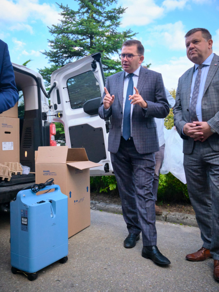 Nowy sprzęt do tlenoterapii trafił do chrzanowskiego szpitala 15.09.2023