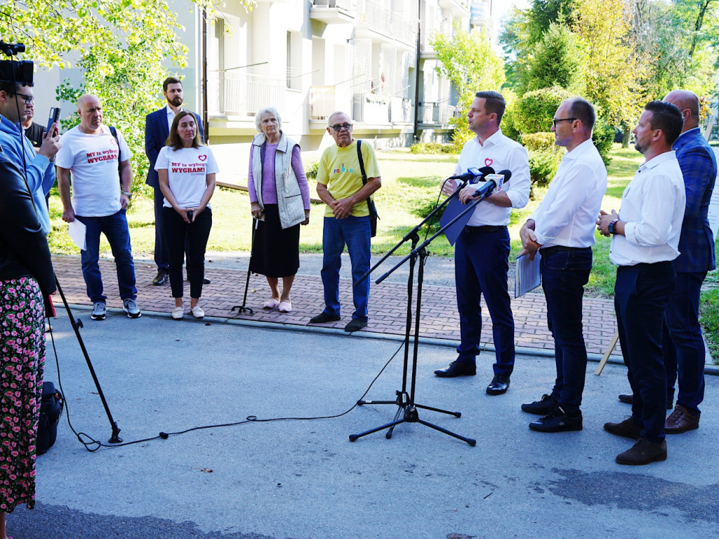 Briefing Platformy Obywatelskiej na osiedlu Gaj w Trzebini