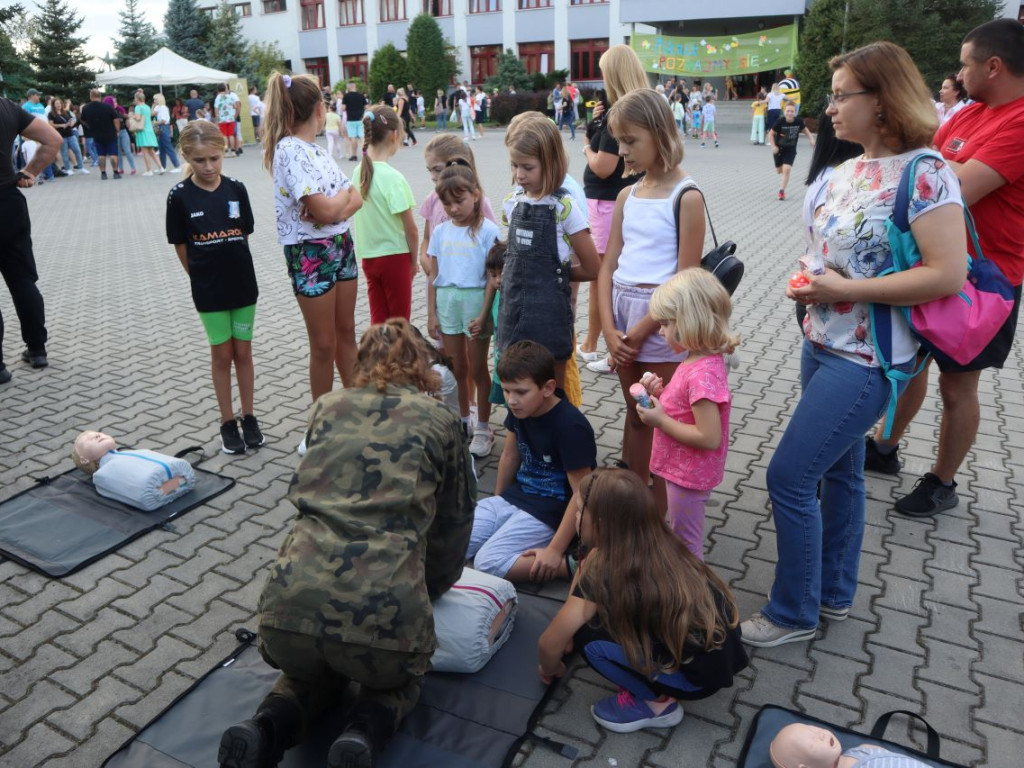Piknik integracyjny w SP nr 10 w Chrzanowie (22 września 2023)