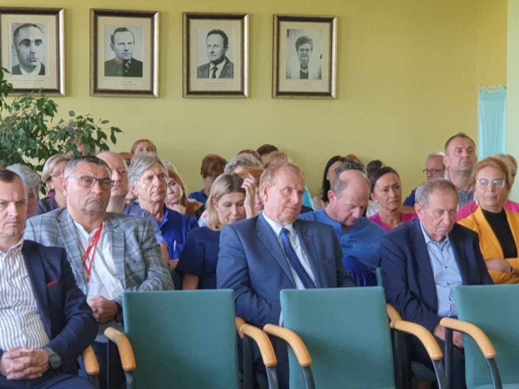 Podpisanie umowy na dofinansowanie termomodernizacji szpitala w Chrzanowie 12.10.2023
