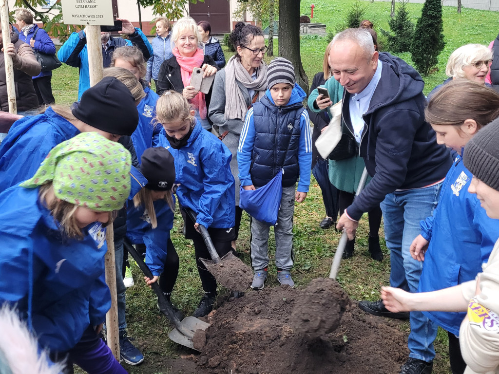 Kapsuła czasu w Myślachowicach 19.10.2023
