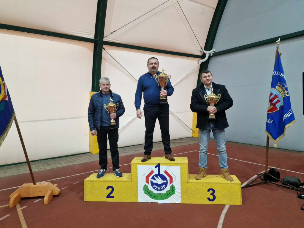 Wystawa najładniejszych gołębi w województwie małopolskim w hali sportowej w Żarkach - 02.12.2023r.