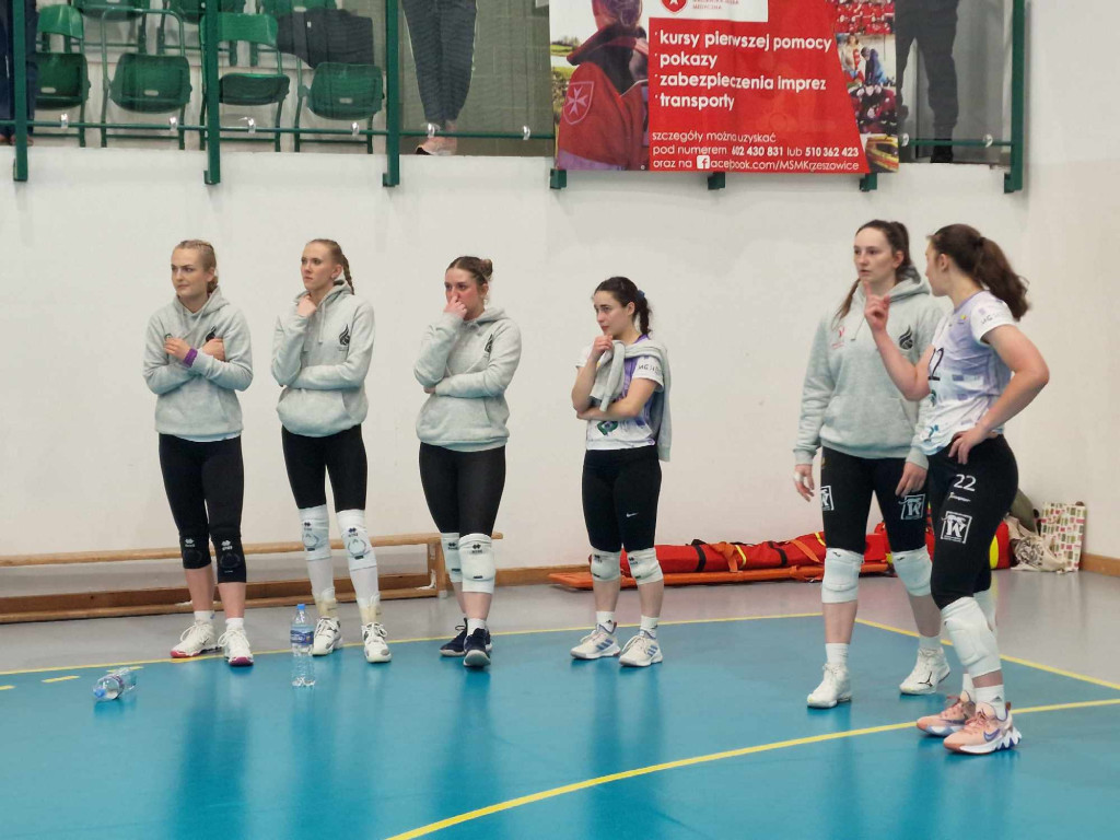 MKS Maraton Krzeszowice - POLMOTORS AZS Uniwersytet Bielsko Bialski - 02.12.2023r.
