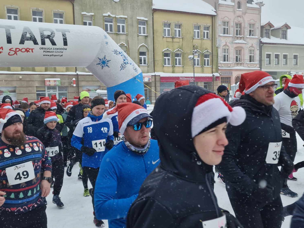 Bieg Świętego Mikołaja na Rynku w Chrzanowie - 03.12.2023r.