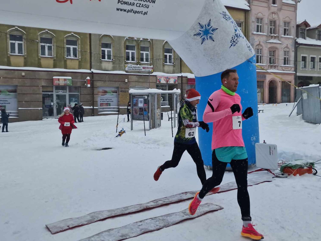 Bieg Świętego Mikołaja na Rynku w Chrzanowie - 03.12.2023r.