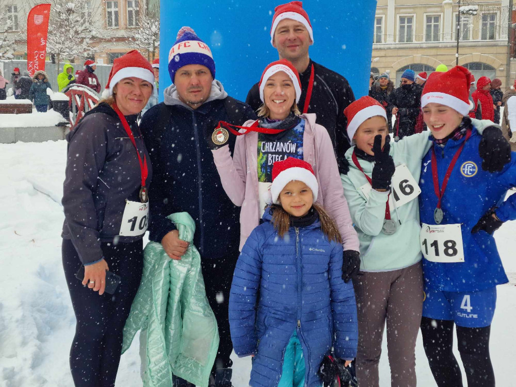 Bieg Świętego Mikołaja na Rynku w Chrzanowie - 03.12.2023r.