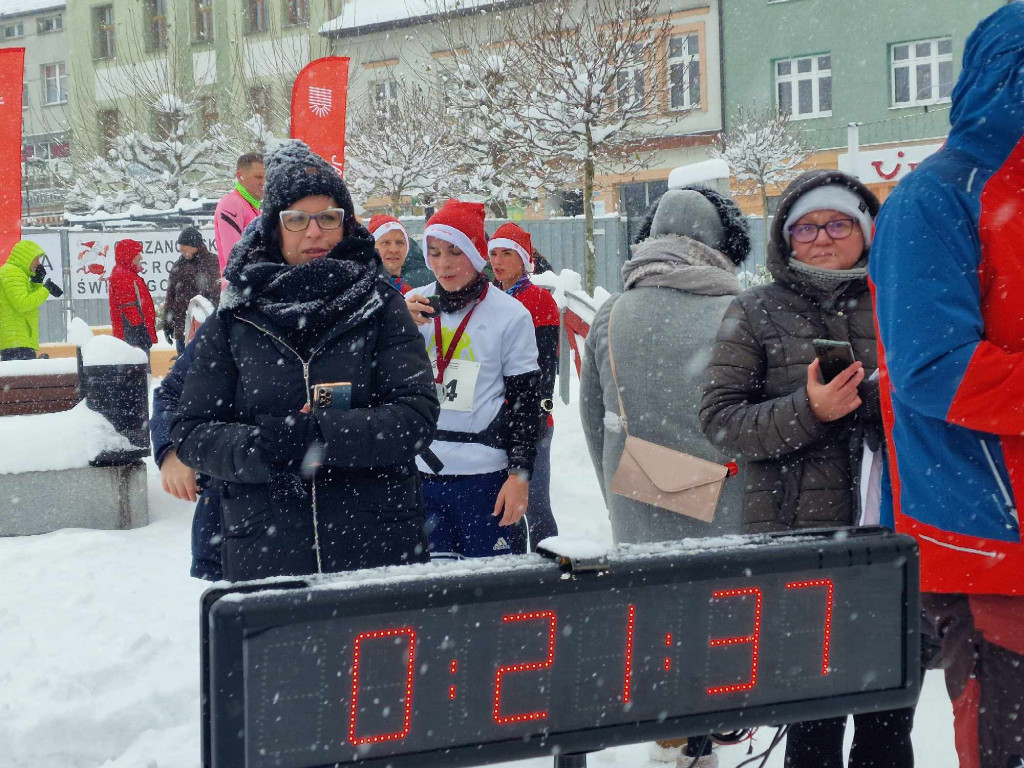 Bieg Świętego Mikołaja na Rynku w Chrzanowie - 03.12.2023r.