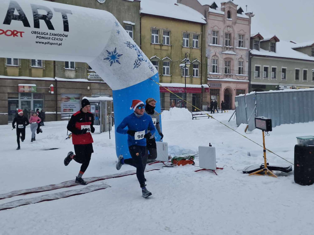 Bieg Świętego Mikołaja na Rynku w Chrzanowie - 03.12.2023r.