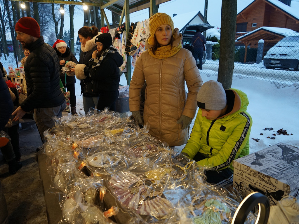 Świąteczne towary na jarmarku w Balinie - 10.12.2023