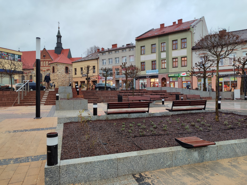 Rynek w Chrzanowie po remoncie - 21.12.2023