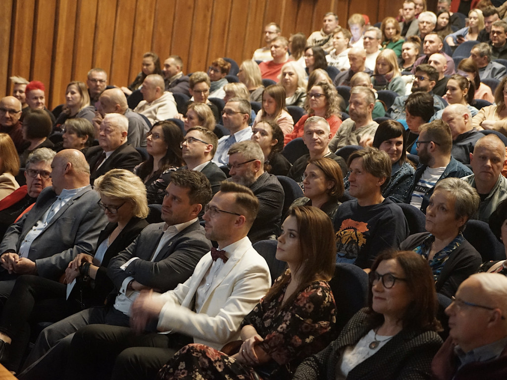 Kto był na premierze teledysku do "Wieży" i koncercie Sztywnego Pala Azji w Chrzanowie? - 19.01.2024