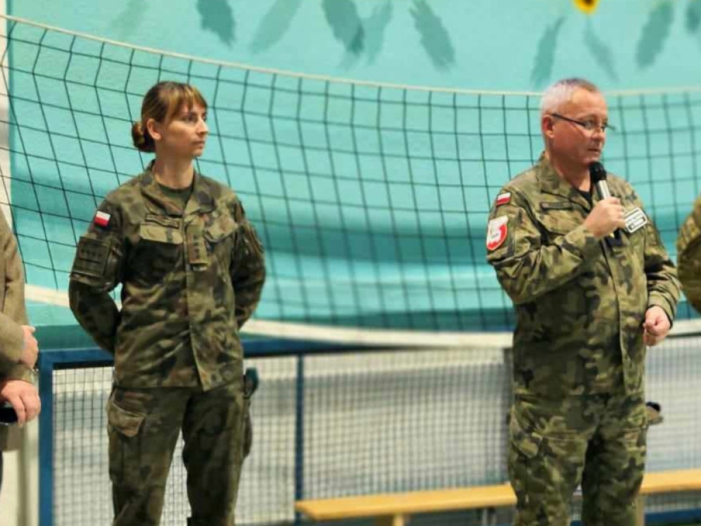 Kadeci z trzebińskiego ogólniaka przeszkoleni według standardów NATO