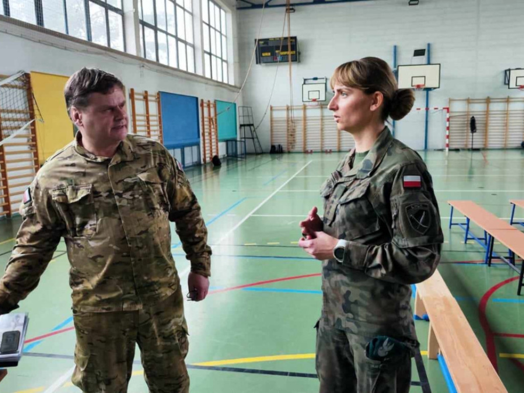 Kadeci z trzebińskiego ogólniaka przeszkoleni według standardów NATO
