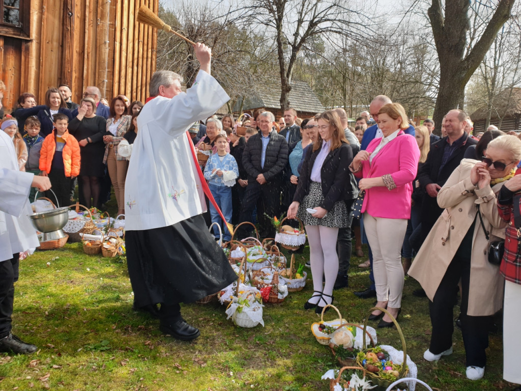 Święcenie pokarmów w skansenie w Wygiełzowie 30.03.2024