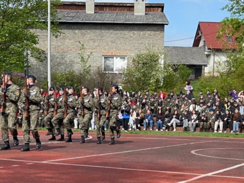 VII Powiatowy Dzień Kadeta w LO w Trzebini 18.04.2024