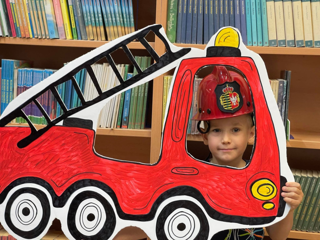 Dzień Strażaka w chrzanowskiej bibliotece 27.04.2024