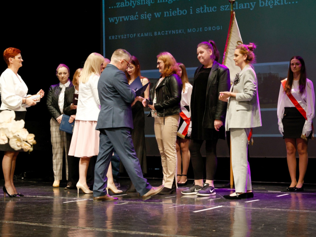 Pożegnanie klas czwartych II LO w Chrzanowie