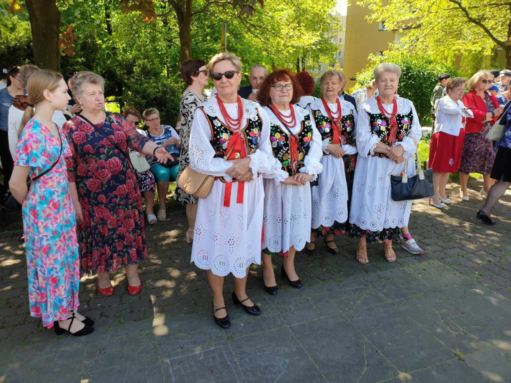 Polonez na Placu Słonecznym w Libiążu 3.05.2024