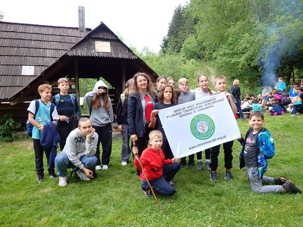 Sprzątanie babiej Góry z PTT Chrzanów