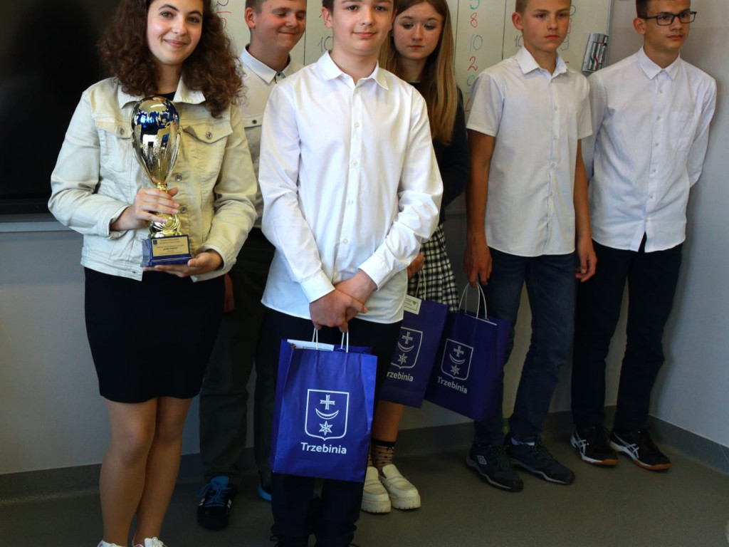 Gminny Turniej Wiedzy o Europie "Bliżej Europy" w ZSP Młoszowa