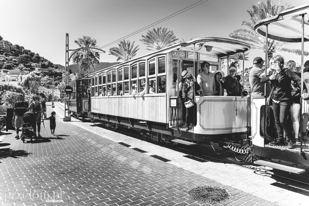 Tramwaj w obiektywie grupowiczów PRZEŁOMowe Kadry