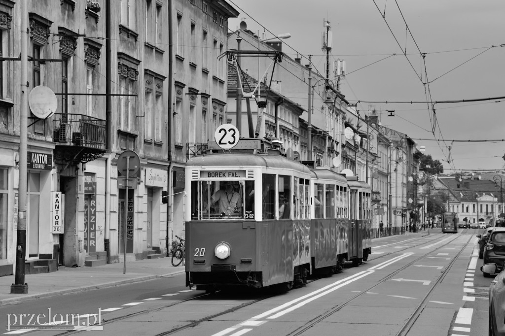 Tramwaj w obiektywie grupowiczów PRZEŁOMowe Kadry