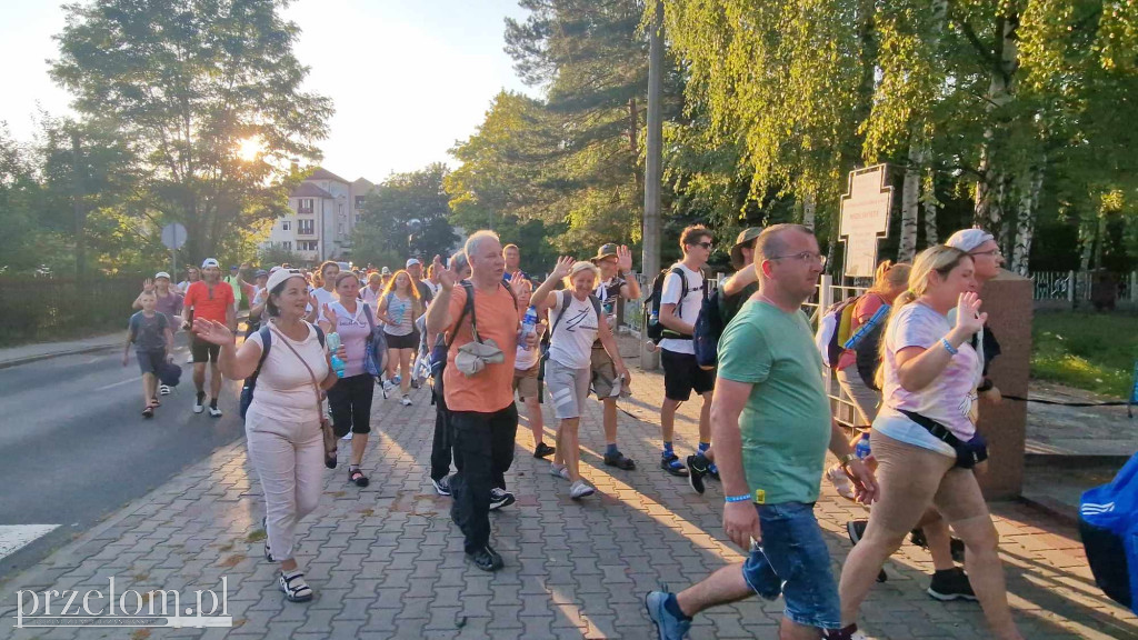 Pielgrzymi w Trzebini-Sierszy - 07.08.2024r.