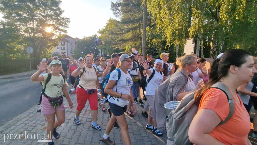 Pielgrzymi w Trzebini-Sierszy - 07.08.2024r.