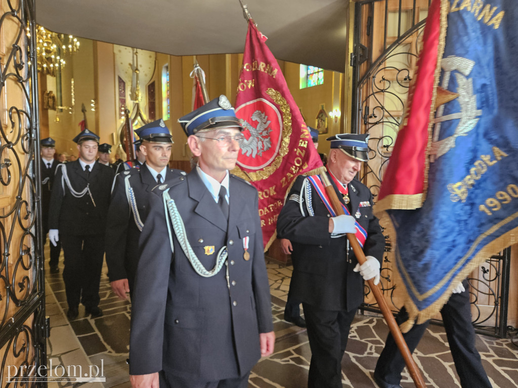 Jubileusz i nadanie sztandaru OSP Kwaczała