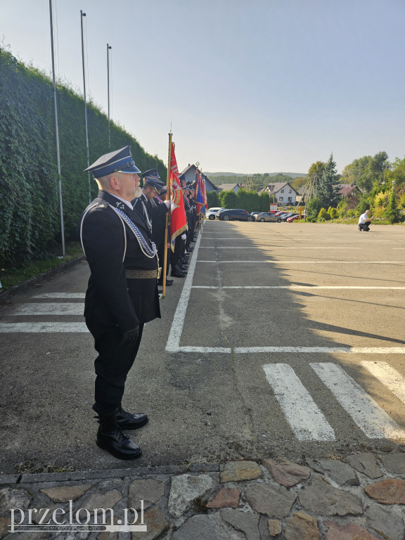Jubileusz i nadanie sztandaru OSP Kwaczała