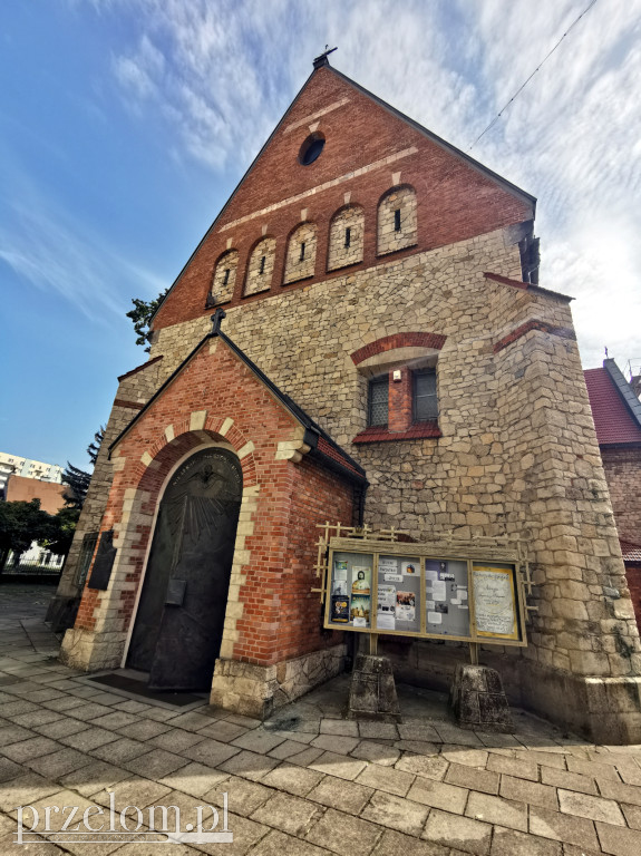 Odkrywają tajemnice kościoła w Chrzanowie