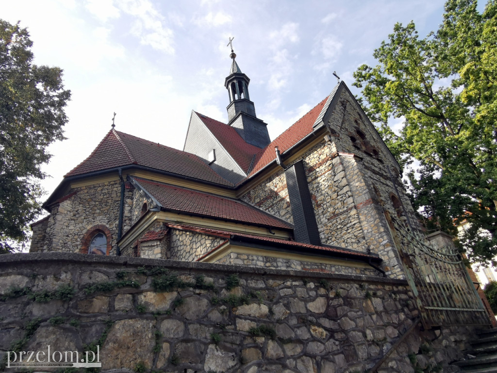 Odkrywają tajemnice kościoła w Chrzanowie