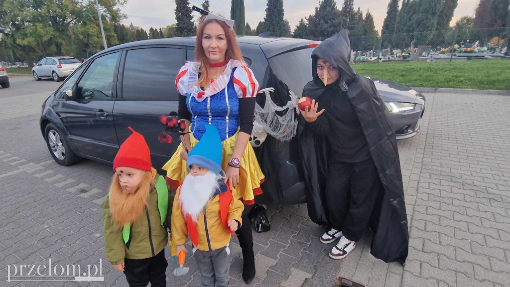 Zlot Klasyków Halloween - 20.10.2024