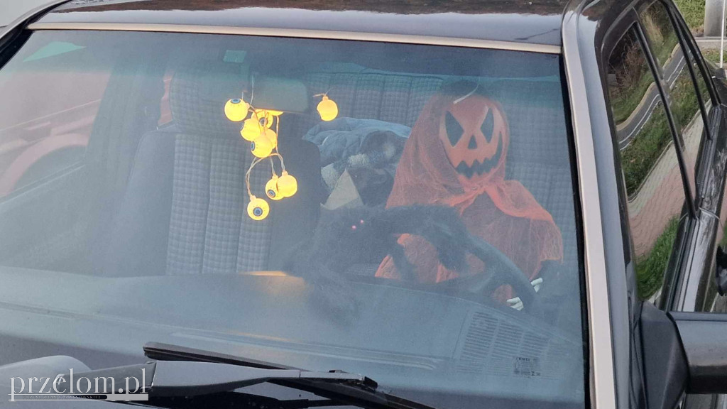 Zlot Klasyków Halloween - 20.10.2024