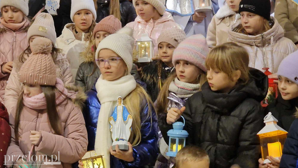 Roraty w Parafii Niepokalanego Serca NMP w Trzebini – Sierszy - 02.12.2024