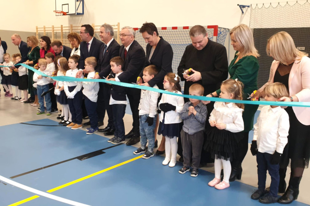 Otwarcie hali sportowej w Sance