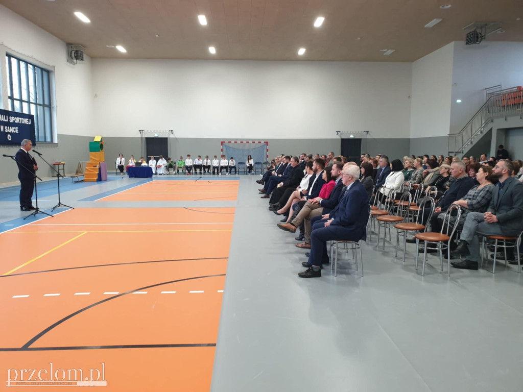 Otwarcie hali sportowej w Sance