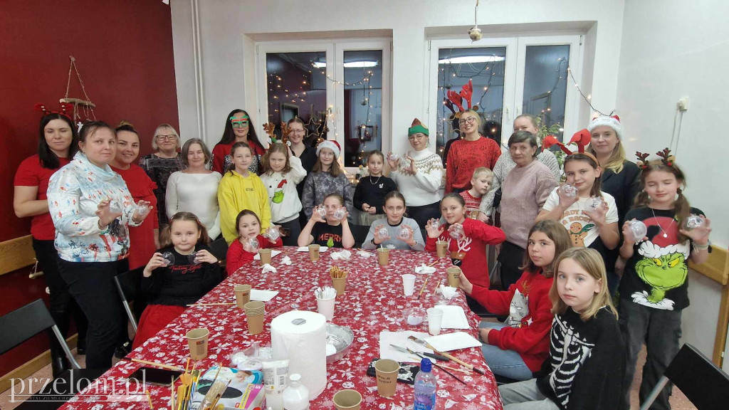 Warsztaty Robienia Bombek w Bolęcinie - 13.12.2024